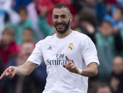 Benzema celebra su tanto al Getafe.