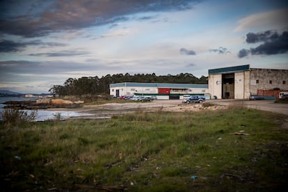 Sede de la sociedad limitada Astilleros Facho, a las afueras de Cambados, vinculada al narco.