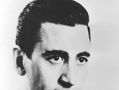 Uno de los retratos que existen del escritor J.D. Salinger antes de su retiro voluntario de la vida pública a partir de los años sesenta.