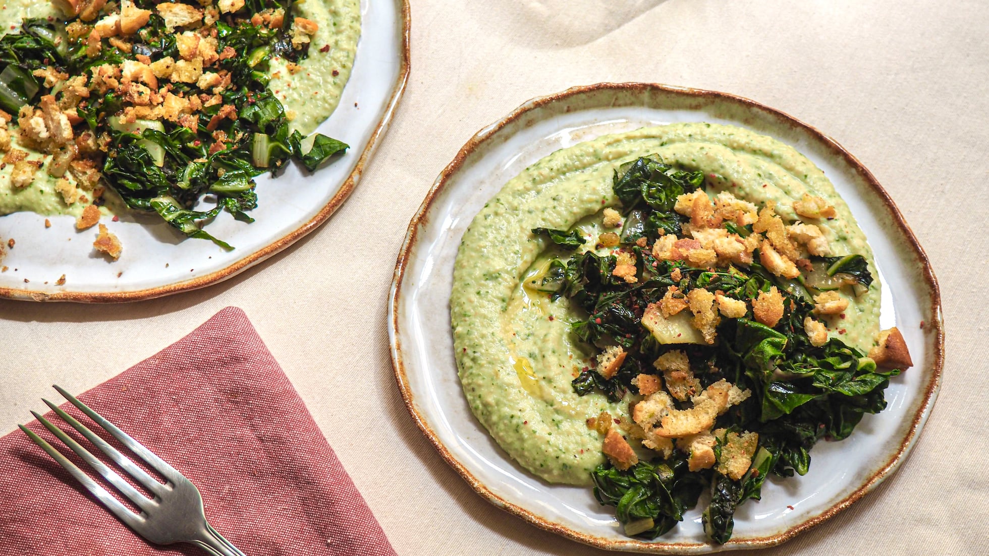 Acelgas salteadas con crema de alubias-image