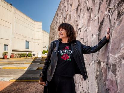 La escritora Rosa Montero visitó el Centro Universitario de Ciencias Sociales y Humanidades CUCSH en Guadalajara.