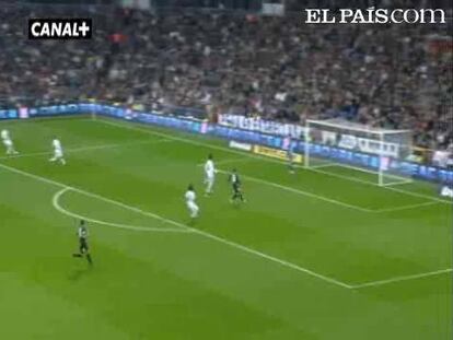 El Real Madrid, que hizo rotaciones, arrolla por juego e intensidad a una Real Sociedad muy tierna en la defensa.  <strong><a href="http://www.elpais.com/buscar/liga-bbva/videos">Vídeos de la Liga BBVA</a></strong> 