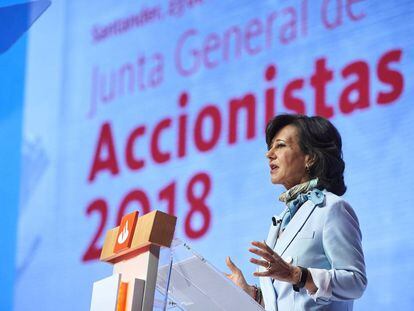 Ana Botín, presidenta del Banco Santander, en la junta de accionistas