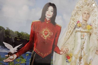 El cantante Michael Jackson retratado por David LaChappelle.