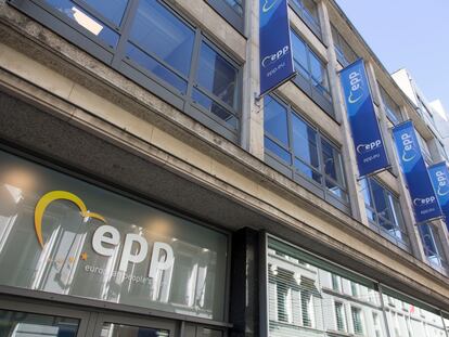 Sede del partido PPE (Partido Popular Europeo) en Bruselas, donde se realizó un registro por la policía belga y alemana esta semana.