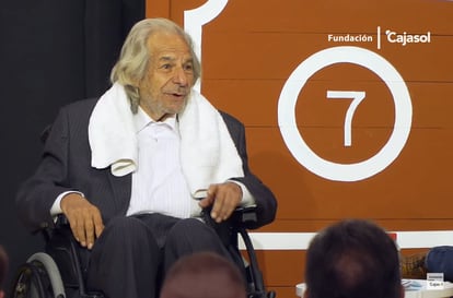 El torero Rafael de Paula, durante su intervención.