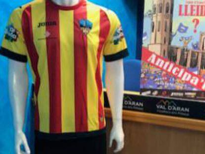 La camiseta vetada en el duelo del Lleida ante el Saguntino.