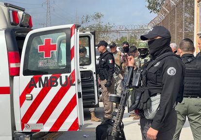 Autoridades mexicanas entregan a dos de los cuatro estadounidenses secuestrados en Tamaulipas.