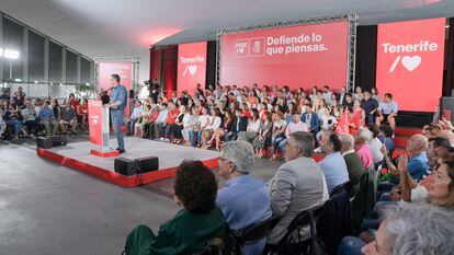 Pedro Sánchez intervenía el día 7 en un acto de precampaña del partido socialista en Tenerife. 