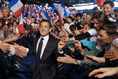 El presidente Nicolas Sarkozy en un acto de campa&ntilde;a ayer en Villepine, a las afueras de Par&iacute;s.