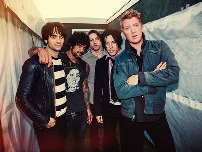 Queens of the Stone Age, en una imagen promocional.