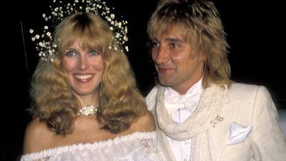 Rod y Alana Stewart el día en el que contrajeron matrimonio, en 1979.
