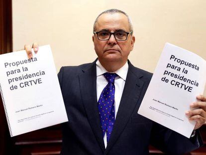 El periodista Juanma Romero, presentador del programa 'Emprende' del Canal 24 Horas, ha presentado a RTVE.