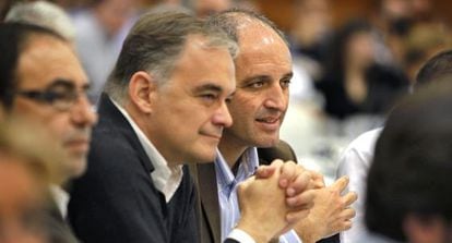 El expresidente de la Generalitat Francisco Camps con Esteban Gonz&aacute;lez Pons en una imagen de 2011. 