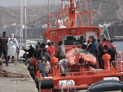 Los ocupantes de una patera llegada a las costas de Gran Canaria, el pasado 2 de agosto.