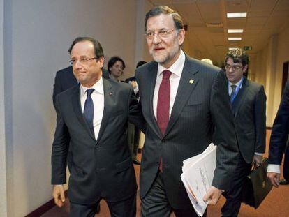 François Hollande y Mariano Rajoy, ayer en Bruselas.