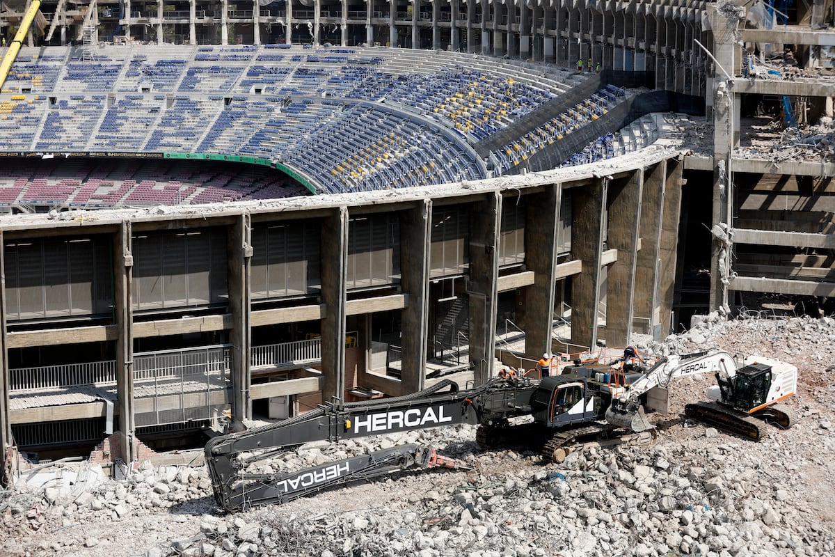 FC Barcelona: Entre el antiguo Camp Nou y el nuevo Espai Barça |  deportados