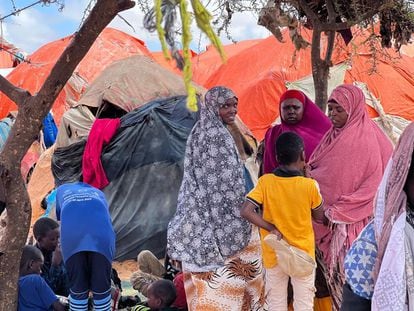 Sahra Abdirahman Abdow, refugiada en un campamento de desplazados rurales en la capital de Somalia, Mogadiscio, en mayo de 2023.