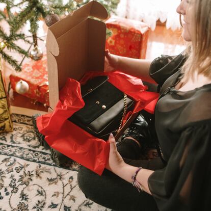 Bolsos para regalar mujer superventas en Amazon