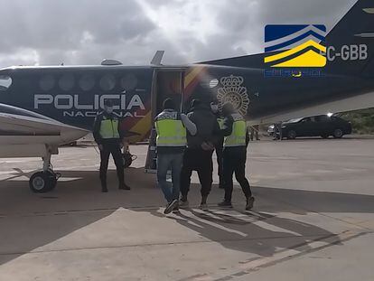 Yihadistas detenidos en Melilla por la Policía Nacional en una operación del pasado marzo.