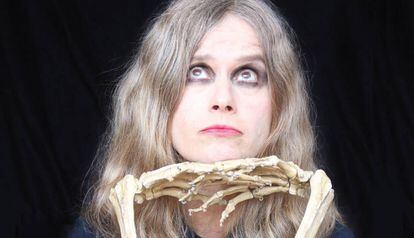 La artista Juana Molina, quien juega con la voz y diferentes elementos electr&oacute;nicos.