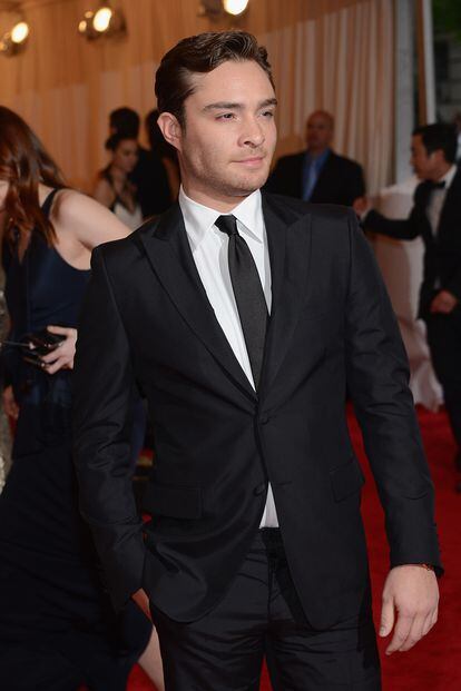 Ed Westwick, uno de los más elegantes de la noche.