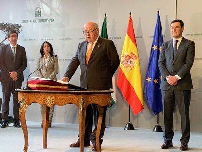 Toma de posesión del nuevo consejero de Salud y Familias de la Junta andaluza, Jesús Aguirre.
