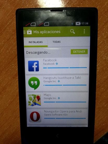 MWC 2014 El Nokia X Hackeado Para Usar Google: El Nokia X Hackeado.