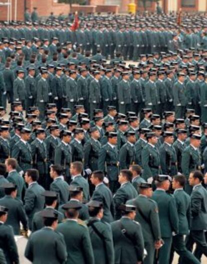 Entrega de despachos a guardias civiles en Baeza (Jaén).