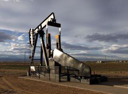 Pozo de extracción de petróleo mediante fraccionamiento hidráulico.