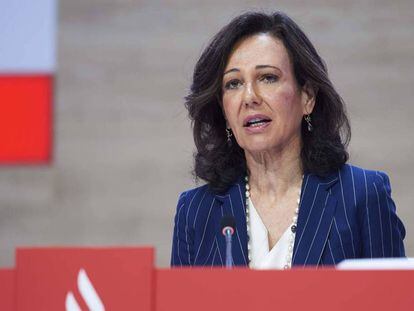 La presidenta de Banco Santander, Ana Botín, durante la junta general de accionistas celebrada el pasado 12 de abril.