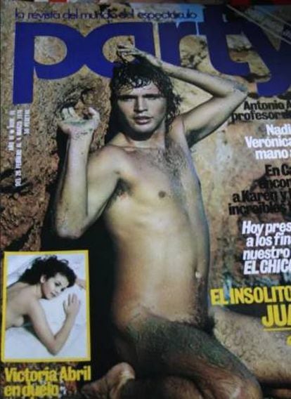 La portada de la revista Party donde aparecía desnudo Juan Ribó, uno de los pocos actores de los años setenta que se atrevió a romper este tabú tanto en prensa como en teatro.