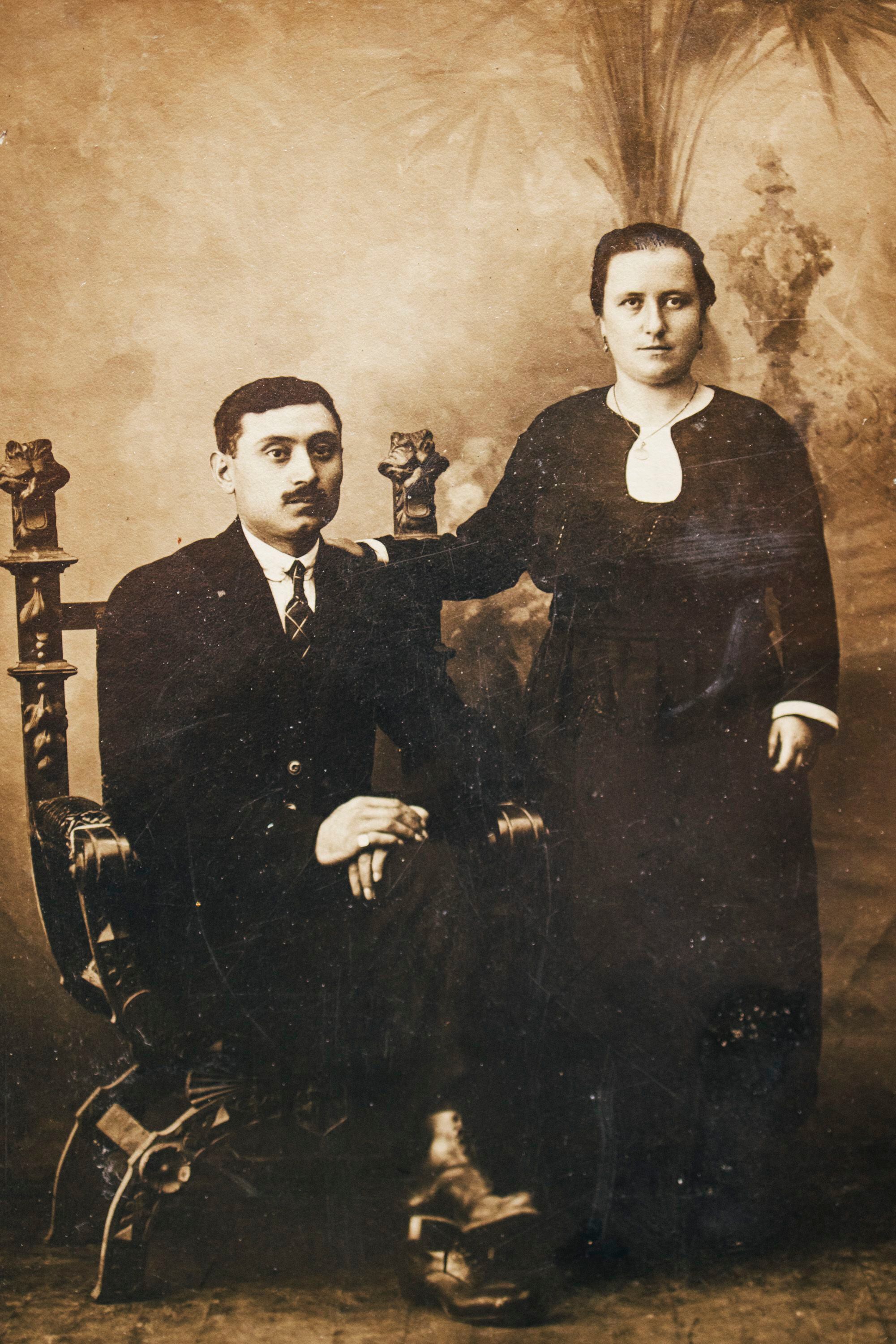 El exportador Manuel Fernández Valeiras y su esposa, Josefina Rodríguez Novoa.