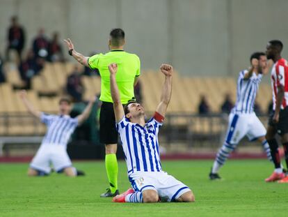 Oyarzabal celebra la victoria de la Real en la final de la Copa del Rey disputada el pasado sábado.