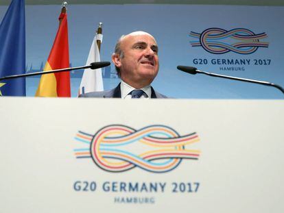 El Ministro espa&ntilde;ol de Econom&iacute;a, Luis de Guindos, este viernes en la cumbre del G20, en Hamburgo. 