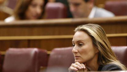 La diputada del PP eAndrea Fabra durante el pleno del Congreso. 