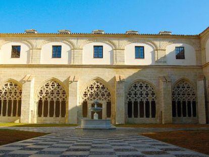 Una vista de los claustros de Santo Domingo, de Jerez, tras su restauraci&oacute;n.