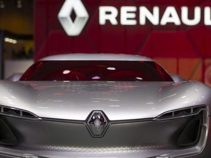 El nuevo Renault Trezor es expuesto en el Sal&oacute;n del Autom&oacute;vil de Par&iacute;s.