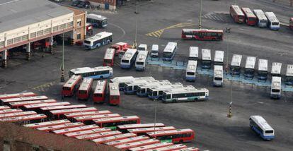 Vista &aacute;erea de las cocheras de autobuses de la EMT en Fuencarral.