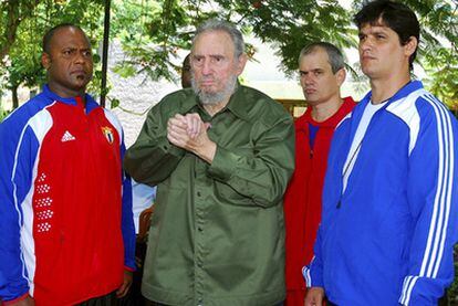 El líder cubano, durante su visita a la ciudad de Artemisa.