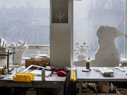 El estudio de escultura de Donald Baechler en Manhattan (Nueva York). 
