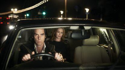 Nick Cave y Kylie Minogue, en un momento de &#039;20.000 d&iacute;as en la Tierra&#039;.