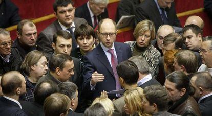 Yatseniuk, en el Parlamento de Kiev en diciembre pasado.