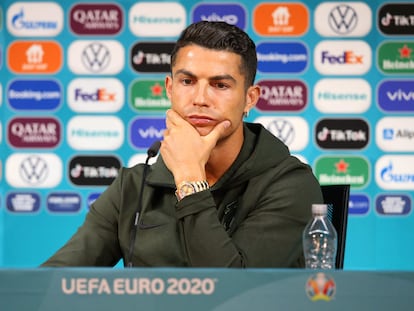 Cristiano Ronaldo, este lunes en Budapest durante la rueda de prensa previa al primer partido de Portugal en la Eurocopa.