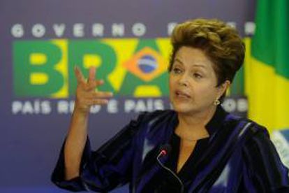 Rousseff, quien viajará con su ministro de Relaciones Exteriores, Antonio Patriota, y los titulares de otras carteras, tiene previsto partir hacia Sudáfrica el próximo martes y participar en la Cumbre al día siguiente. EFE/Archivo