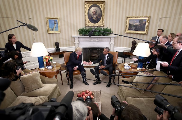 Barack Obama y Donald Trump, en la Casa Blanca en 2016.