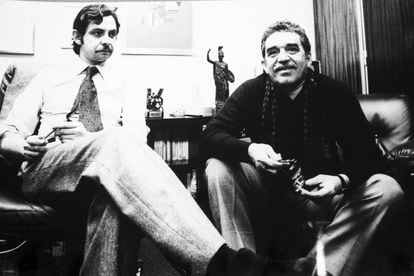 Juan Luis Cebrián con Gabriel García Márquez en 1978.