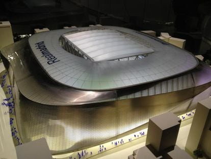 Maqueta de la reforma del estadio Santiago Bernabéu.
