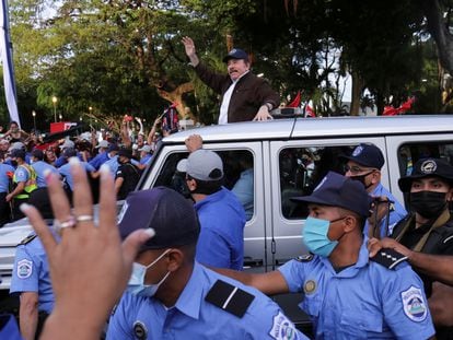 Daniel Ortega, presidente de Nicaragua, este lunes 19 de julio en las calles de Managua.