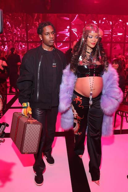 Asap Rocky y Rihanna, en el desfile de Gucci en la Semana de la Moda de Milán.